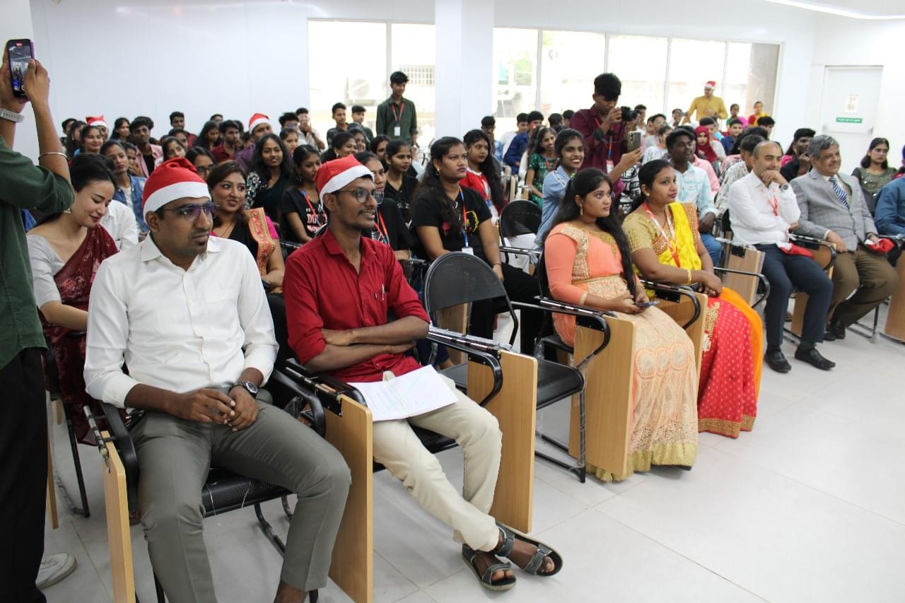 Chennais Amirta International Aviation College photo Gallery photo 4